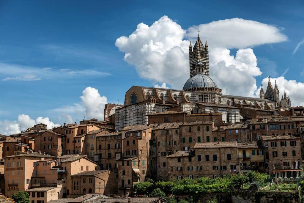 Casa Onda - Nel Cuore Della Contrada Siena Exterior photo