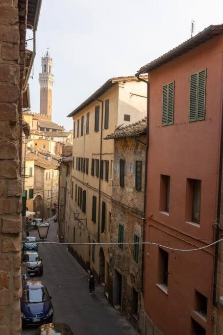 Casa Onda - Nel Cuore Della Contrada Siena Exterior photo